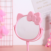 Miroir de bureau VNSPORT en forme de chat - Kawaii et miroir de maquillage de vanité pour vous dans la salle de bain ou la chambre - Rose, cadeau d'anniversaire pour les fans de Hello, Kitty 