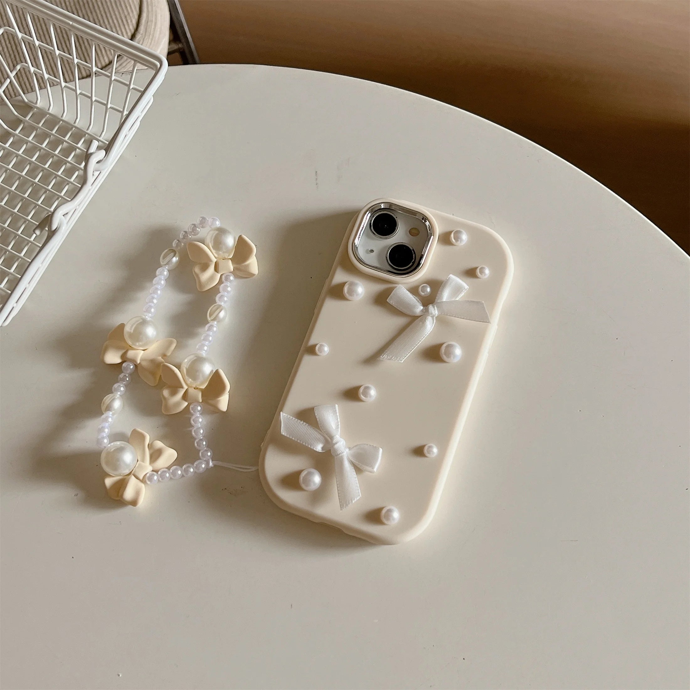For iPhone 15 14 13 12 11 Pro Max Case 3D Pearl Bowknot Drop-proof Silicone Protective Cover