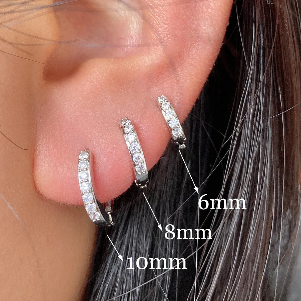 1Pair Stainless Steel Minimal Hoop Earrings Crystal Zirconia Small